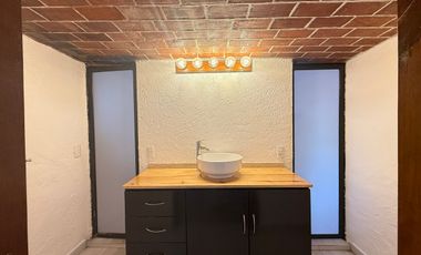 VENTA DE CASA COLONIAL EN COYOACÁN