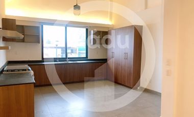 VENTA Residencia en Lomas de las Palmas