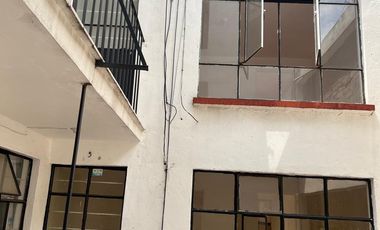 Edificio en venta Col. Hogar y Redención