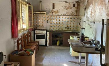 Propiedad ubicada en calle Sarden al 1000 - San Miguel del Monte