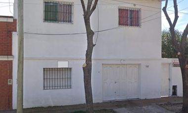 Casa en venta - 2 Dormitorios 1 Baño - Luis Guillón