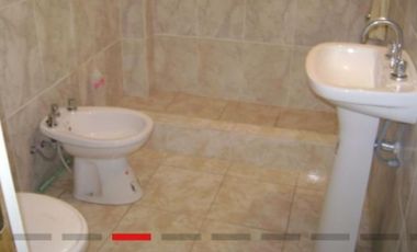 Casa en venta - 2 Dormitorios 1 Baño - Luis Guillón