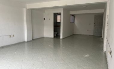 Oficina en Renta Calzada de las Bombas