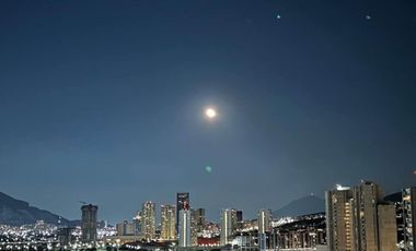 CASA EN VENTA EN COL. PEDREGAL LA HUASTECA, SANTA CATARINA, N.L.