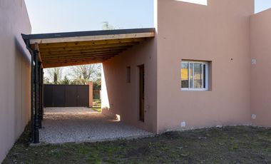 Casa a estrenar cerca del parque municipal