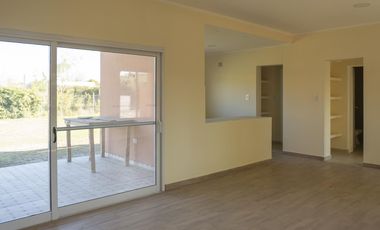 Casa a estrenar cerca del parque municipal