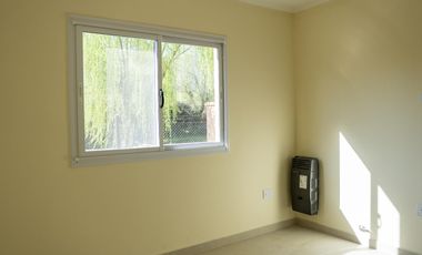 Casa a estrenar cerca del parque municipal