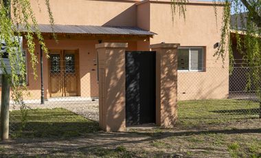 Casa a estrenar cerca del parque municipal