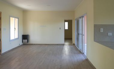 Casa a estrenar cerca del parque municipal