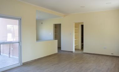 Casa a estrenar cerca del parque municipal