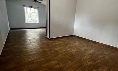 Casa en renta en Bosques de Lago RBL607