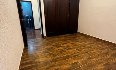 Casa en renta en Bosques de Lago RBL607