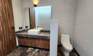 CASA EN RENTA EN AVNDARO VALLE DE BRAVO