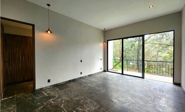 CASA EN RENTA EN AVNDARO VALLE DE BRAVO