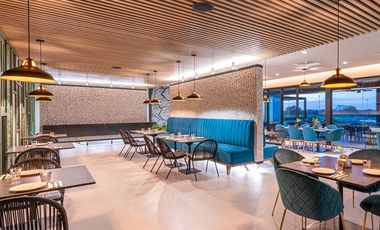 CASA NUEVA Y MODERNA EN ESQUINA EN RESIDENCIAL NORTEMERIDA - ENTREGA DIC 2025