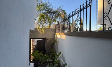 Venta Casa Lomas de Agua Caliente