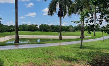 CASA EN VENTA MERIDA, YUCATAN COUNTRY CLUB, FRENTE A CAMPO DE GOLF Y LAGO, LISTA