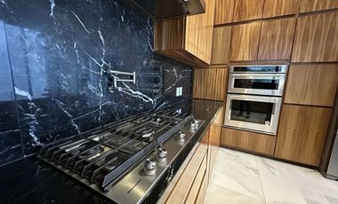 CASA EN VENTA MERIDA, YUCATAN COUNTRY CLUB, FRENTE A CAMPO DE GOLF Y LAGO, LISTA