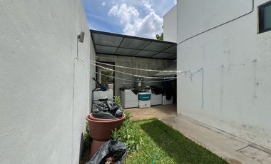 CASA EN VENTA MERIDA, CHOLUL, PRIVADA SAN JOSE TULIPANES, ENTREGA INMEDIATA.