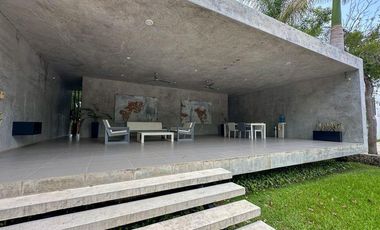 CASA EN VENTA MERIDA, CHOLUL, PRIVADA SAN JOSE TULIPANES, ENTREGA INMEDIATA.