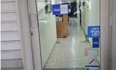 LOCAL EN VENTA COMERCIAL AVE. GONZALITOS LEONES