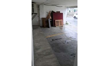 LOCAL EN VENTA COMERCIAL AVE. GONZALITOS LEONES