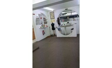 LOCAL EN VENTA COMERCIAL AVE. GONZALITOS LEONES