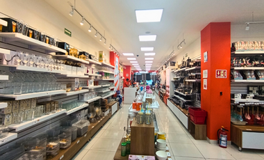 Local comercial en traspaso. Tacuba 74B, Centro Histórico, CDMX