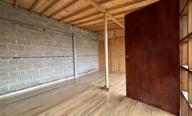 Local Comercial Tipo Cabaña de 20m2  a unos pasos de la carretera México-Toluca