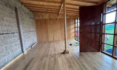 Local Comercial Tipo Cabaña de 20m2  a unos pasos de la carretera México-Toluca