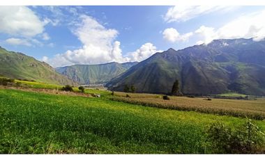 VENDO TERRENO DE 3672 M2 VALLE SAGRADO DE LOS INCAS TARAY CUSCO PERÚ