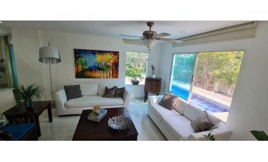 Vendo hermosa casa con salida directa al mar en Bello Horizonte