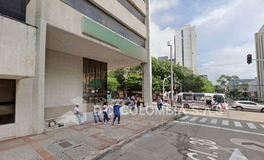 PISO 1 EN ARRIENDO EN EDIFICIO BANCO POPULAR EN CENTRO BQUILLA