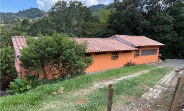 VENTA FINCA TARSO, SUROESTE ANTIOQUEÑO UC