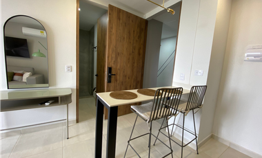 SE VENDE APARTA SUITE  EN CERRITOS