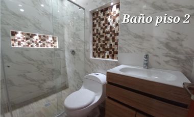 CASA EN VENTA EN PORTALES DE YUMBO 3 NIVELES 240M2