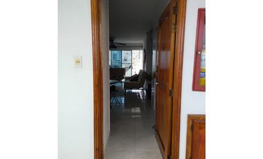 HERMOSO  APARTAMENTO FRENTE AL MAR  EN SANTA MARTA 005