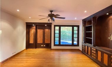 CASA EN VENTA SECTOR LA CALERA - POBLADO