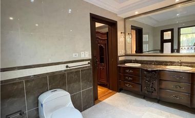 CASA EN VENTA SECTOR LA CALERA - POBLADO