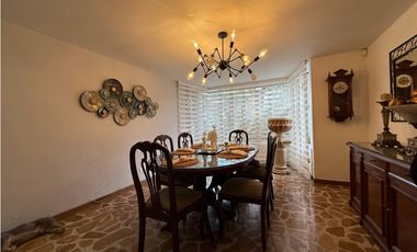 Venta de casa en el Poblado los Balsos