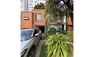 Venta de casa en el Poblado los Balsos