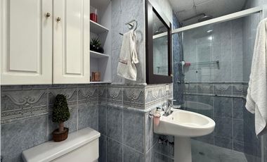 Venta de casa en el Poblado los Balsos