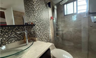 Venta de casa en el Poblado los Balsos