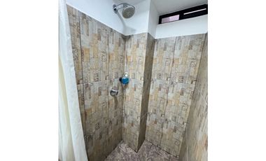 SE ALQUILA APARTAESTUDIO AMOBLADO CENTRAL EBR