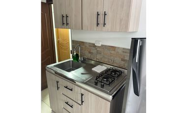 SE ALQUILA APARTAESTUDIO AMOBLADO CENTRAL EBR