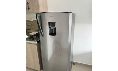 SE ALQUILA APARTAESTUDIO AMOBLADO CENTRAL EBR