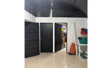 VENDO CASA EN CONJUNTO CERRADO ADALBERTO CORAL