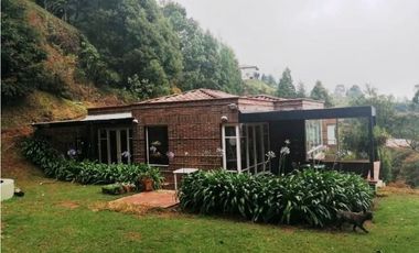 CASA EN ARRIENDO  EN EL SECTRO DE LAS PALMAS