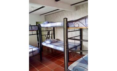 Finca campestre con piscina en venta - La Buitrera Palmira Valle