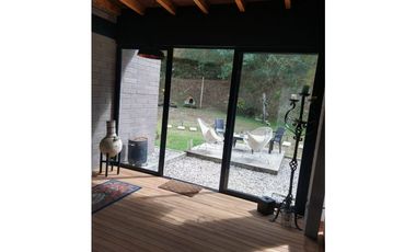 CASA EN VENTA UBICADA EN LOMA DEL ESCOBERO